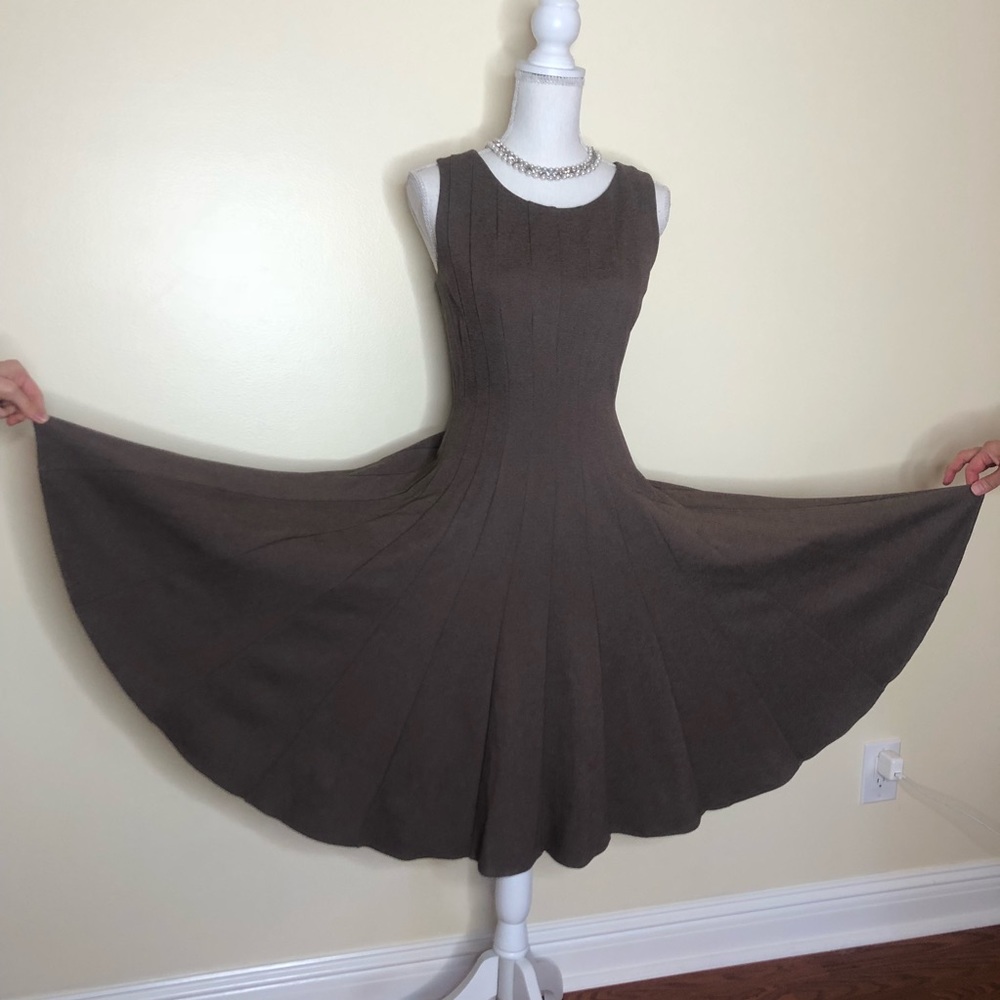 SOLD ❤️ CALVIN KLIEN Fit & Flare Brown Dress 👗 - Picture 2 of 6